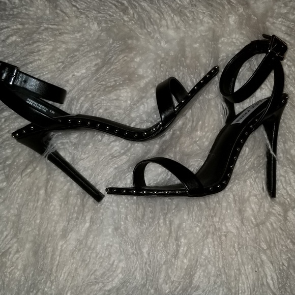 Studded Steve Madden Heel - Picture 1 of 4